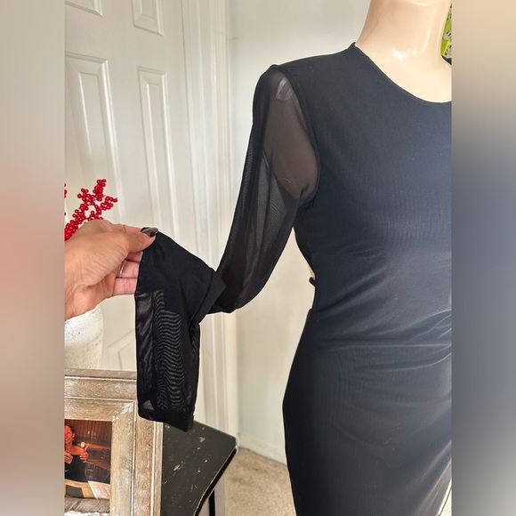 LULU’S PRISTINE POISE MESH CUTOUT LONG SLEEVE MAXI DRESS - Picture 7 of 15